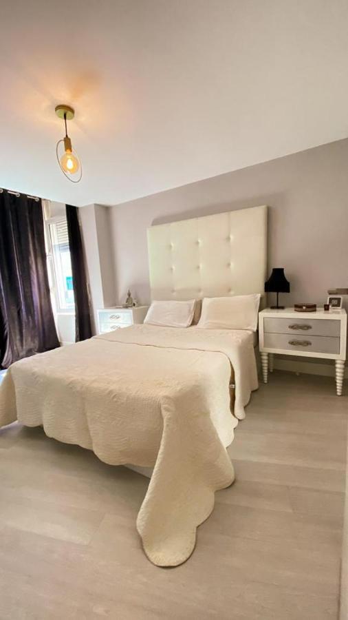 Penthouse Luxury Granada Apartamento Exterior foto